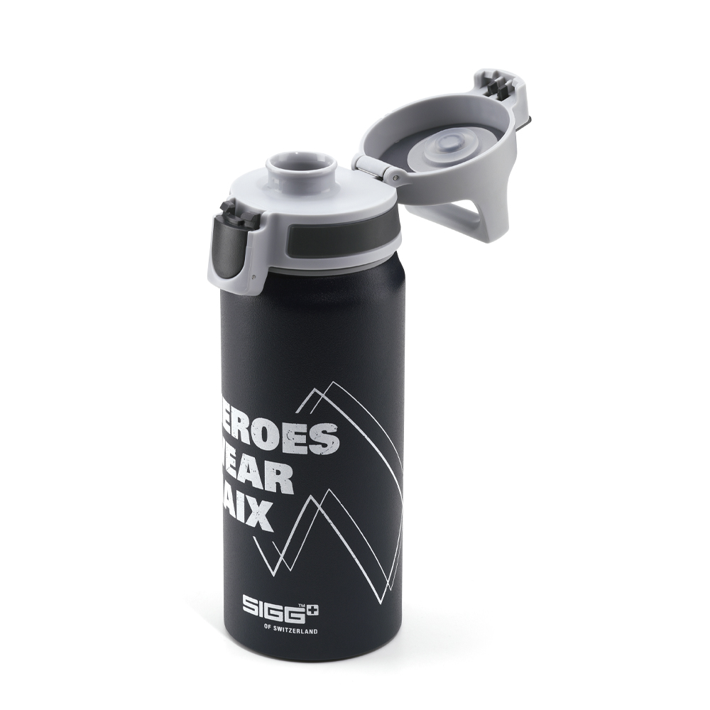HAIX SIGG bottle blue Die praktische Outdoor-Flasche für Helden