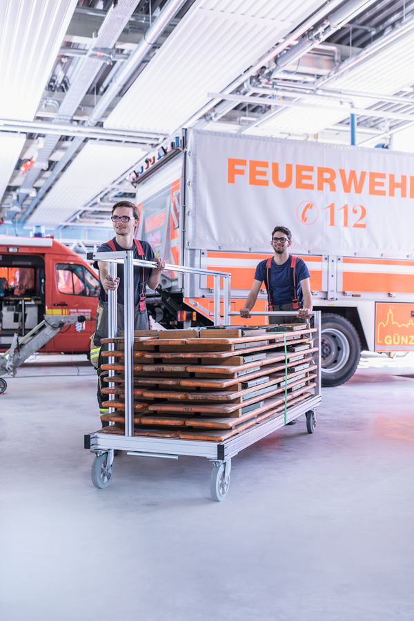 Rollcontainer Festzeltgarnitur